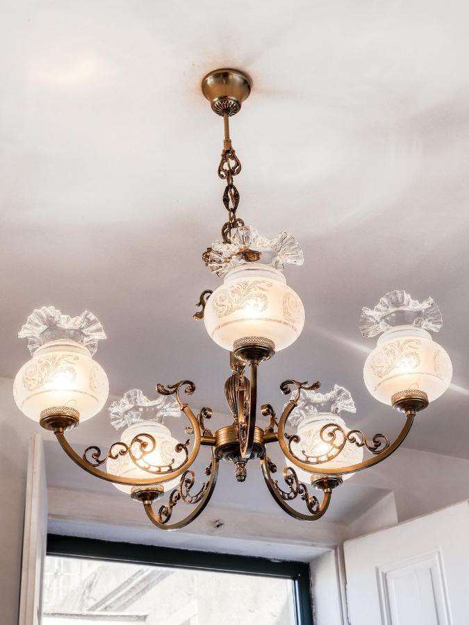 Lisbon Typical House Apartment ภายนอก รูปภาพ